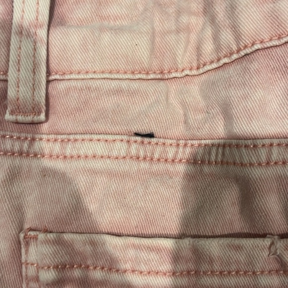 Time and Tru High Rise Jean short 14 - Picture 4 of 5